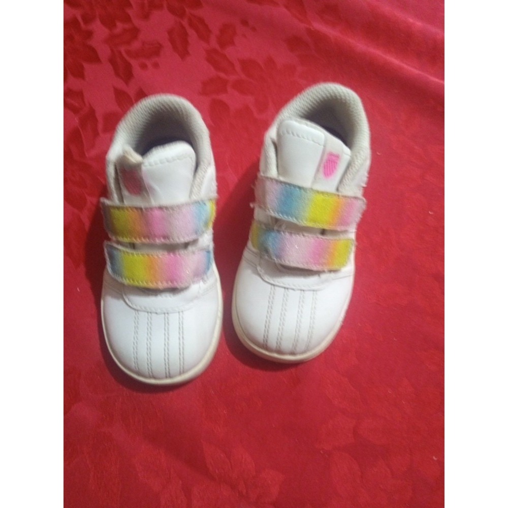K Swiss White/ Rainbow Size 7 In Girls